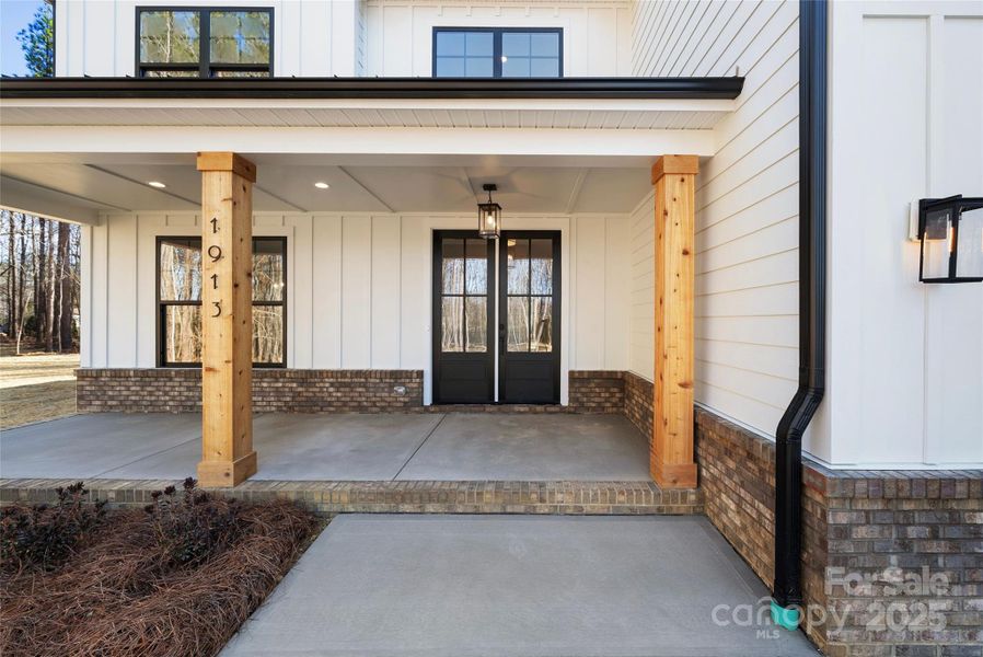 Exterior details and patio area of a home in , Wingate (Image 3).