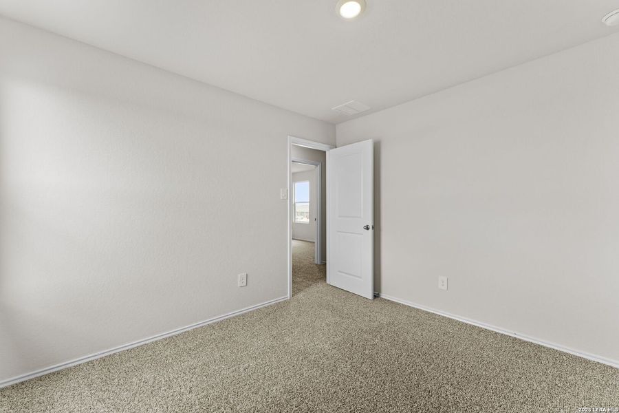 Spacious, unfurnished interior of a new home in Swenson Heights, Seguin (Image 23).