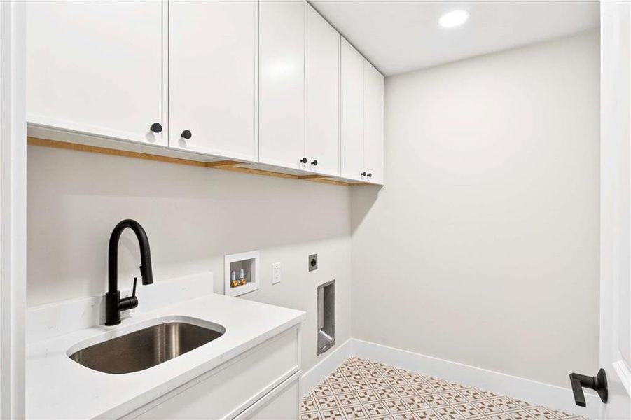 Furnished interior view inside a new home in , Norcross (Image 8).