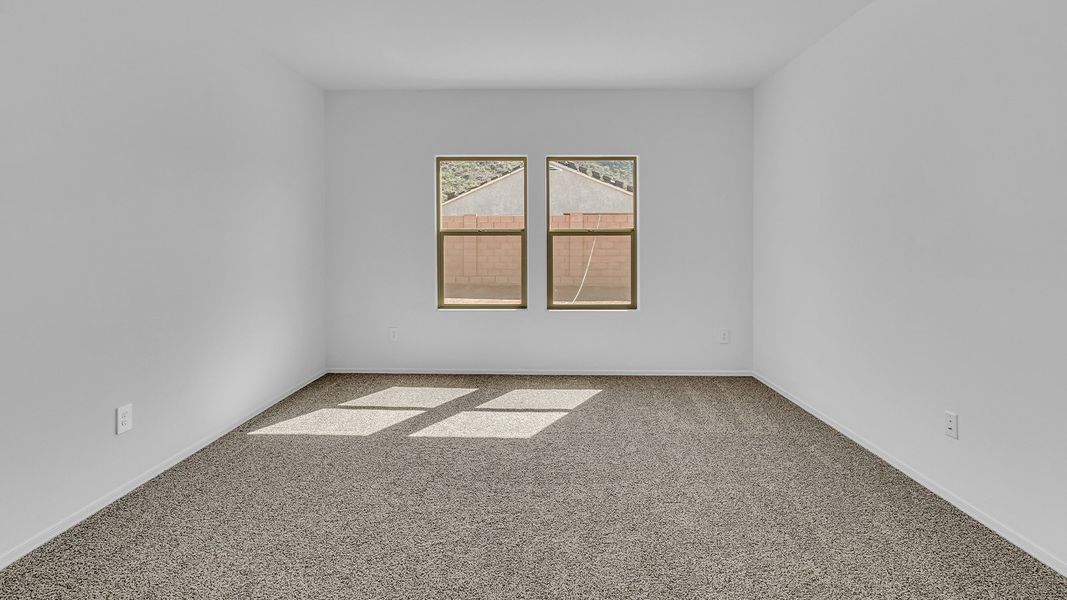 Spacious, unfurnished interior of a new home in Barnett Village, Marana (Image 23).
