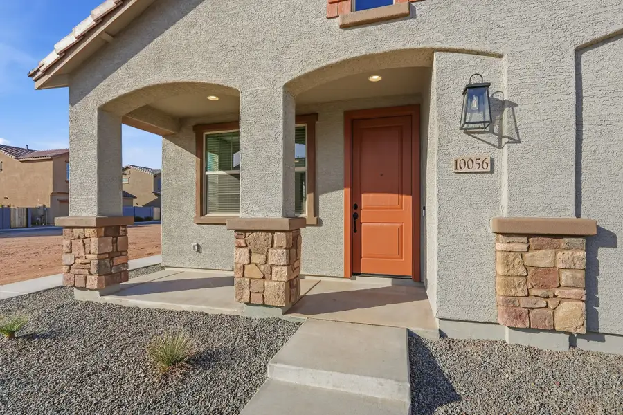 Exterior details and patio area of a home in Parkside, Avondale (Image 23).
