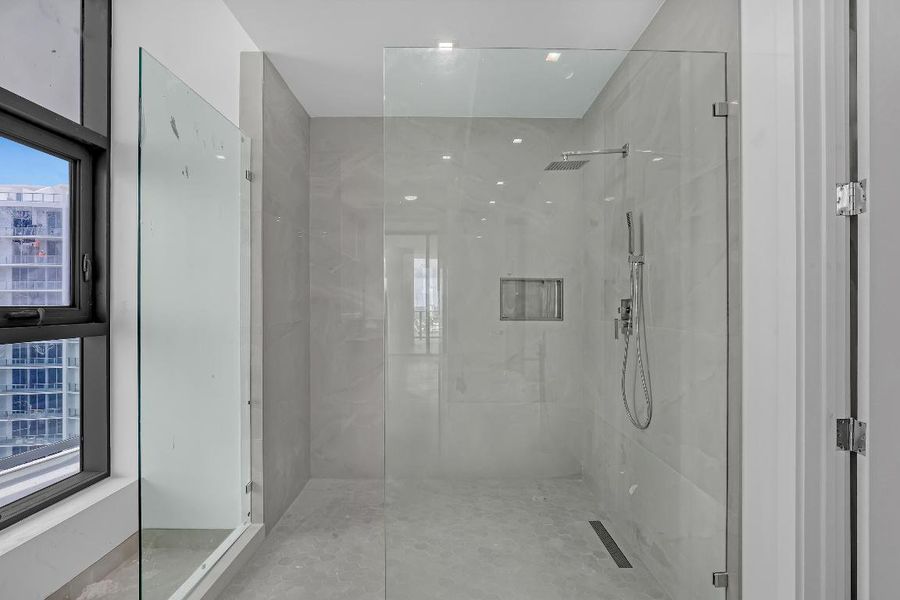 220 Lake Shore #N-2103 (48)