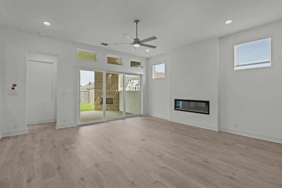 Representative unfurnished interior of a home built from the Brisbane by Chesmar Homes in Mesa Western, Cibolo (Image 8). Representative unfurnished interior of a home built from the Brisbane by Chesmar Homes in Mesa Western, Cibolo (Image 8).