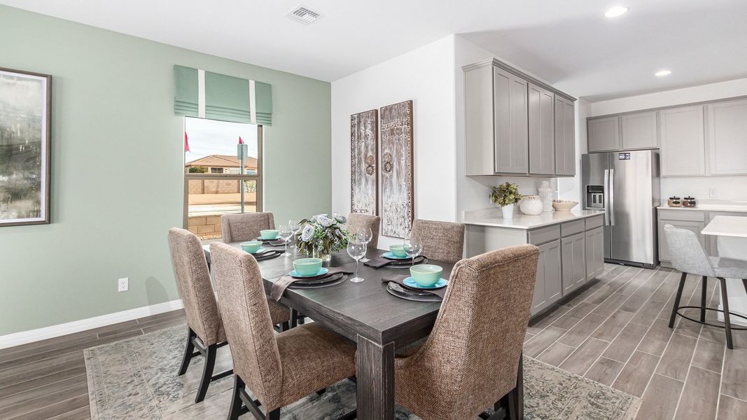Furnished interior view inside a new home in Sycamore Vista, Vail (Image 15). Furnished interior view inside a new home in Sycamore Vista, Vail (Image 15).
