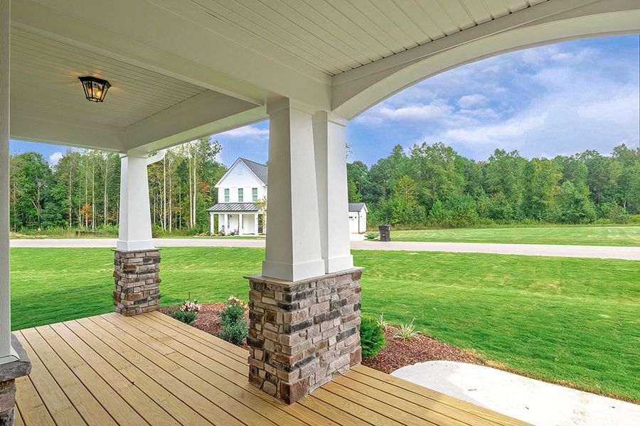 Representative exterior details of a home built from the The Whitley by RobuckHomes in Baylee Ridge, Selma (Image 4). Representative exterior details of a home built from the The Whitley by RobuckHomes in Baylee Ridge, Selma (Image 4).