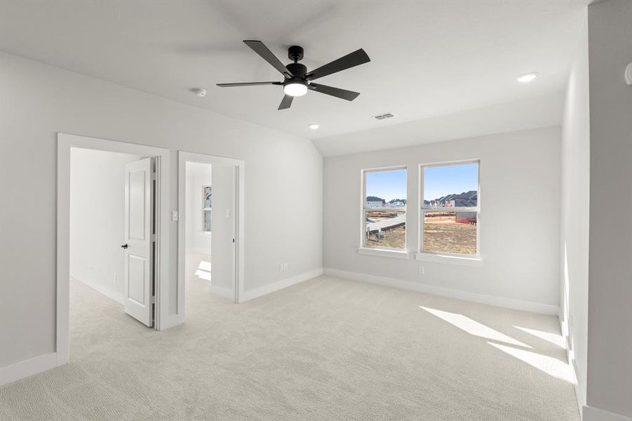 23. 2040 Valencia - Game