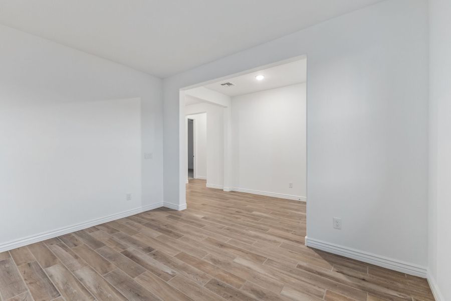 Spacious, unfurnished interior of a new home in Miravida, Surprise (Image 7). Spacious, unfurnished interior of a new home in Miravida, Surprise (Image 7).
