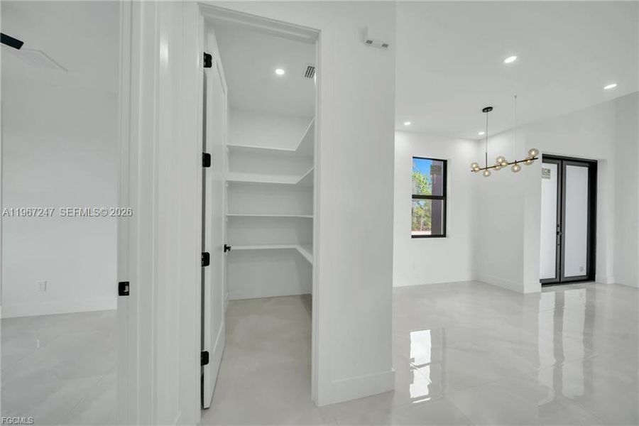 Spacious, unfurnished interior of a new home in , Lehigh Acres (Image 20).