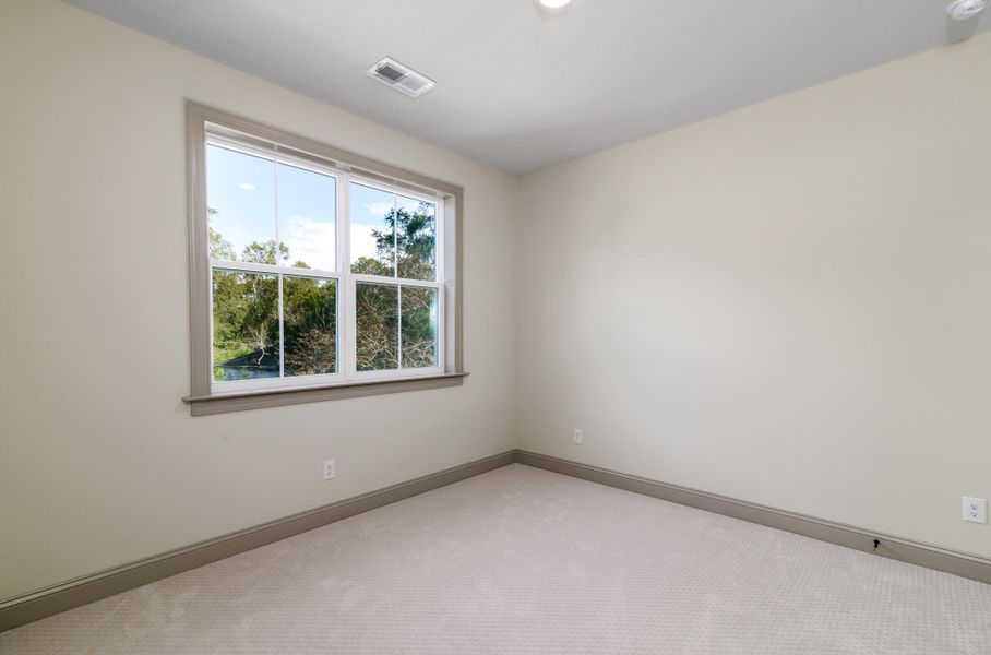 Spacious, unfurnished interior of a new home in , Charleston (Image 34).