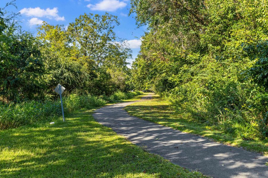 Image 37 of a home in .