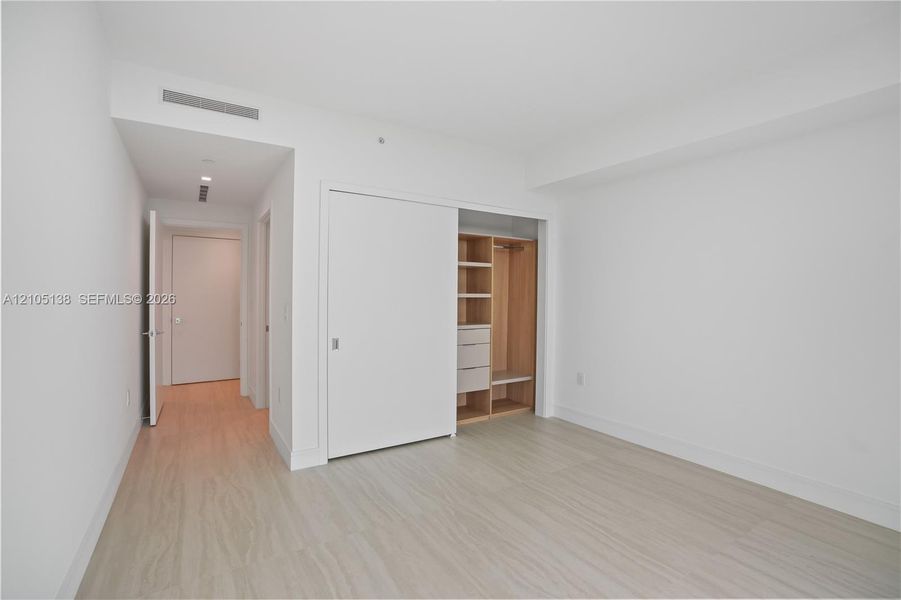 Spacious, unfurnished interior of a new home in , North Miami (Image 41).