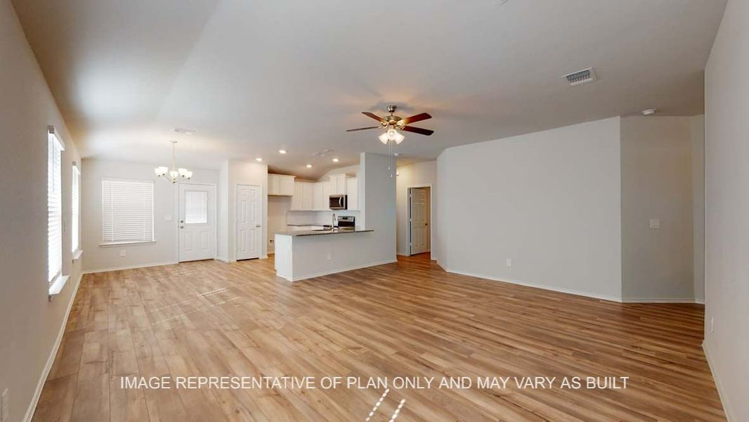 Spacious, unfurnished interior of a new home in Three Creeks - Colt Creek, Belton (Image 13).