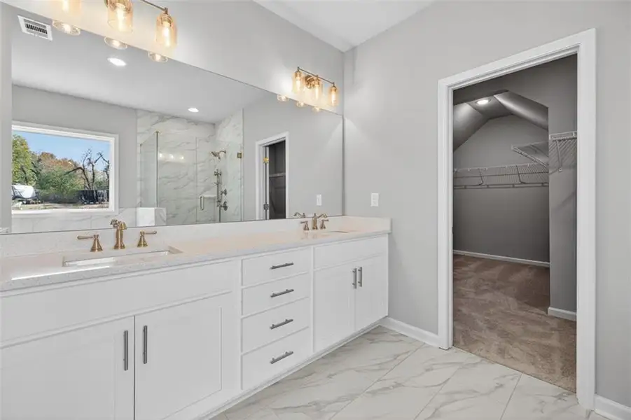 Furnished interior view inside a new home in , Gainesville (Image 8).