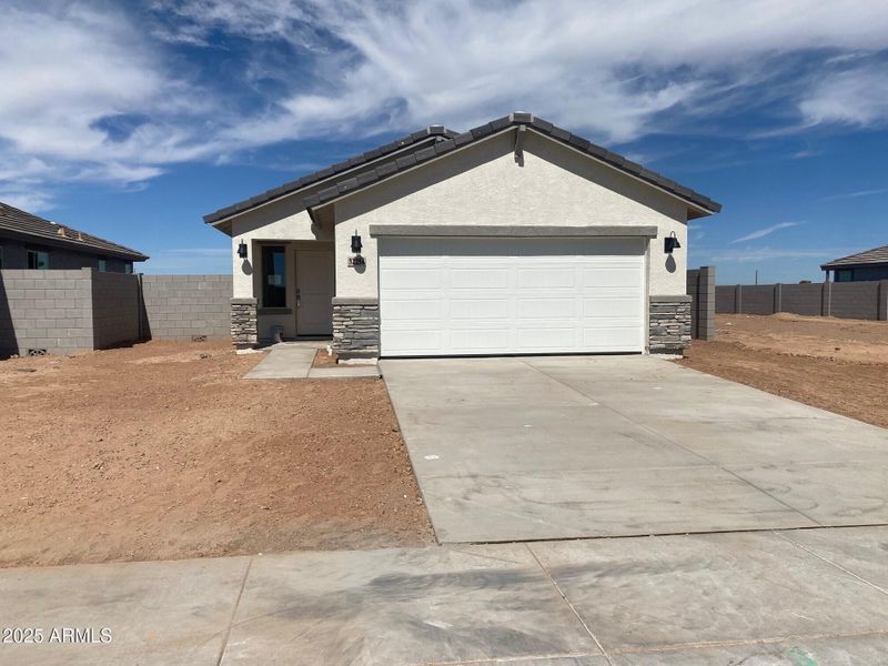 P35 Lot 18 Exterior P35 Lot 18 Exterior