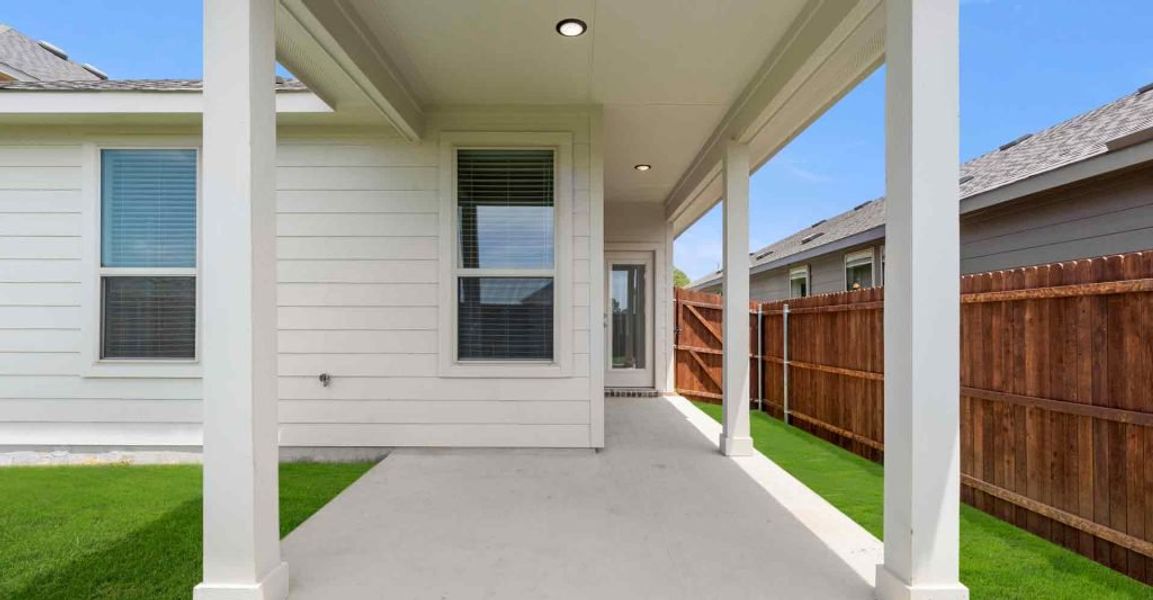 Representative exterior photo of a completed home built from the Cottonwood by Impression Homes in Bryant Farms, Melissa, TX (Image 25). Representative exterior photo of a completed home built from the Cottonwood by Impression Homes in Bryant Farms, Melissa, TX (Image 25).