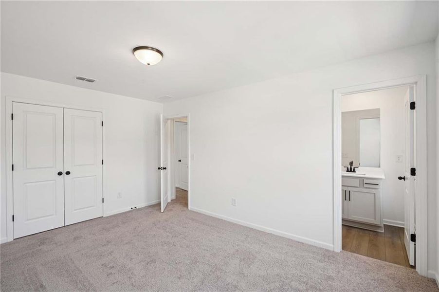 Spacious, unfurnished interior of a new home in The Estates at Casteel, Bethlehem (Image 16).