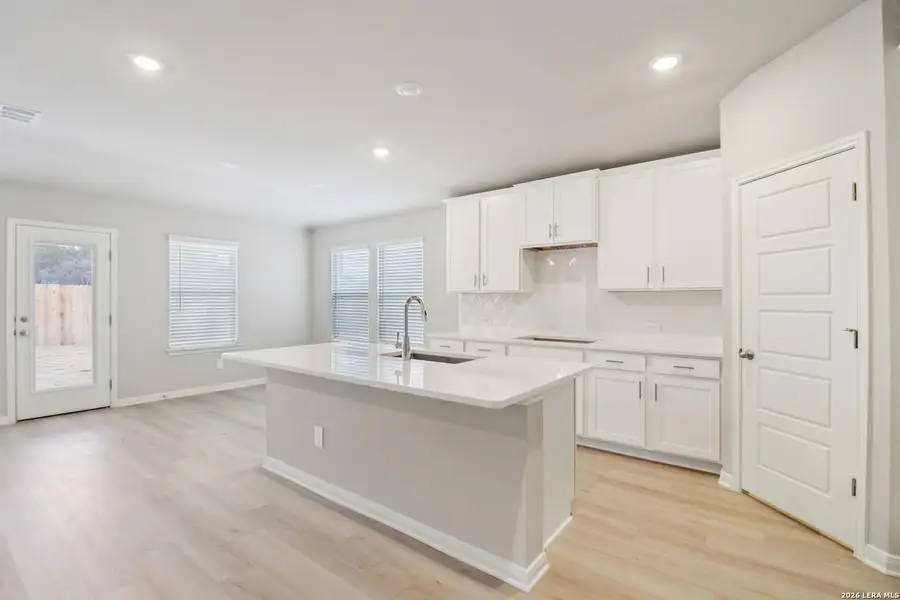 Furnished interior view inside a new home in Sagebrooke - Classic Series, San Antonio (Image 7).
