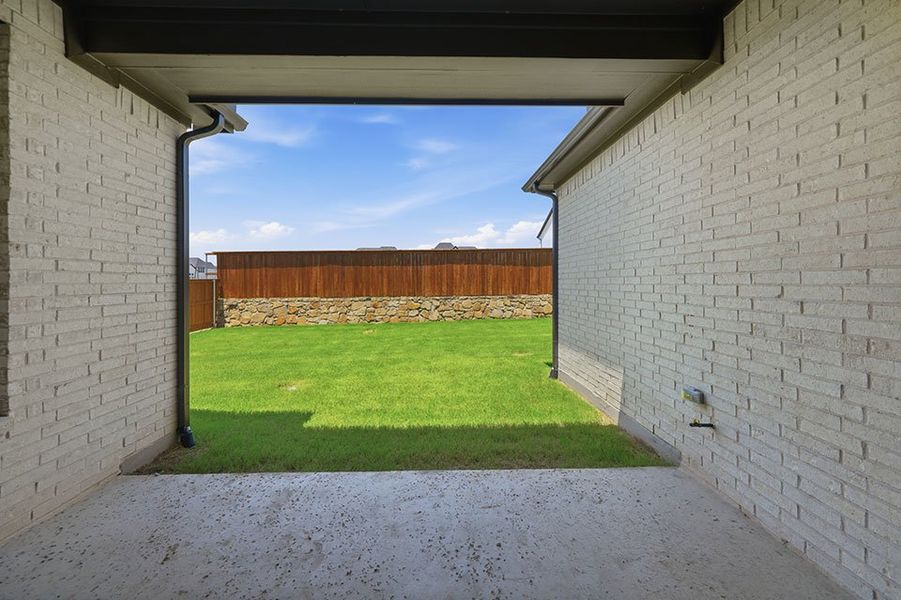 Exterior details and patio area of a home in Custer Ridge Estates, Allen (Image 3). Exterior details and patio area of a home in Custer Ridge Estates, Allen (Image 3).