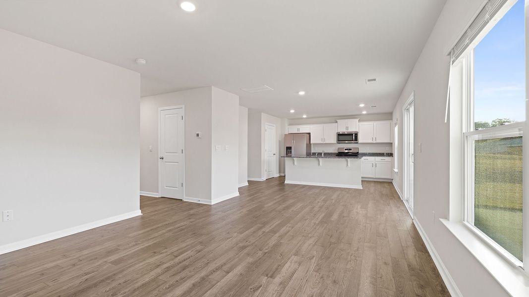 Spacious, unfurnished interior of a new home in Bentley Park, Greenwood (Image 19). Spacious, unfurnished interior of a new home in Bentley Park, Greenwood (Image 19).