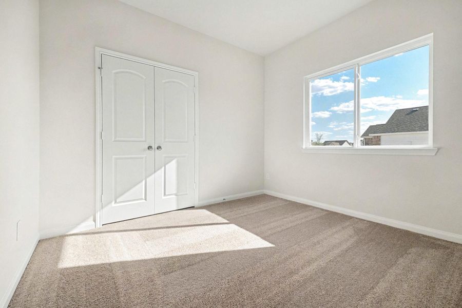 Spacious, unfurnished interior of a new home in Clear View Estates, Willis (Image 21).