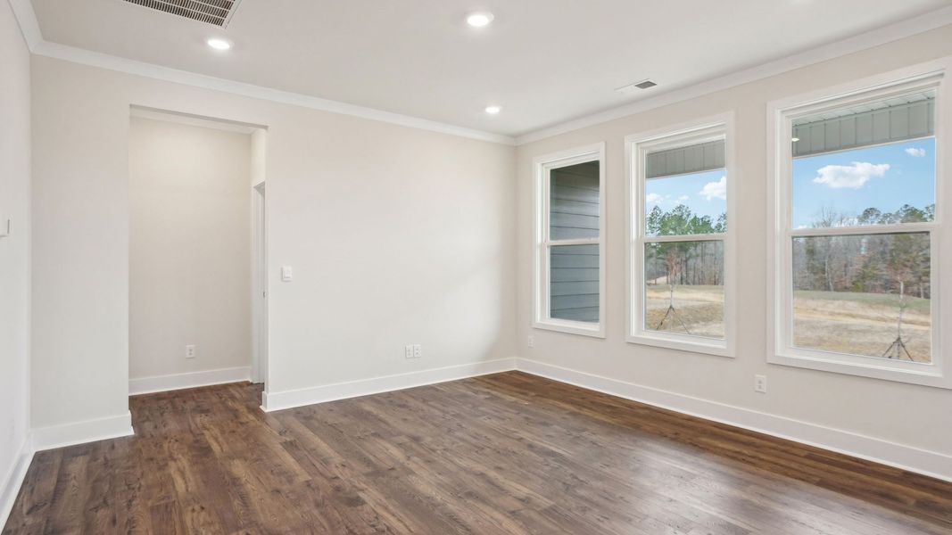 Spacious, unfurnished interior of a new home in Westport, York (Image 9).