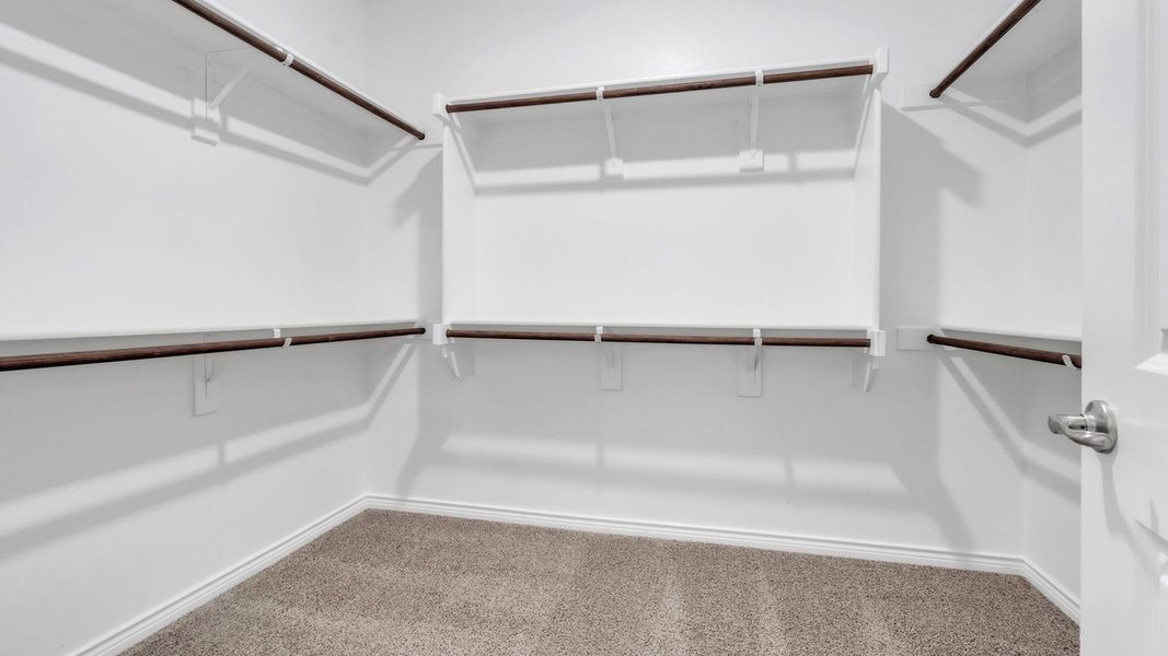 Spacious, unfurnished interior of a new home in The Landing at Hidden Lakes, McKinney (Image 21).