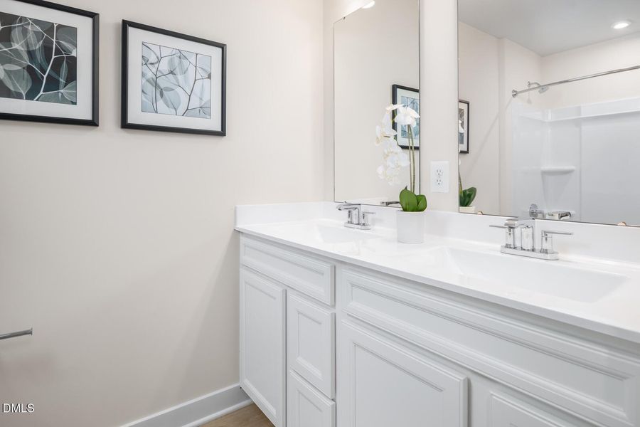 15 MPO-541 WFR Summerfield Townhomes Ove