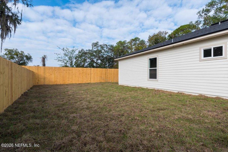 Exterior details and patio area of a home in , Orange Park (Image 30).
