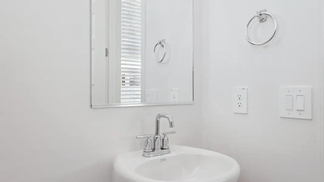 Close-up of interior finishes inside a home in El Cidro, Goodyear (Image 14).