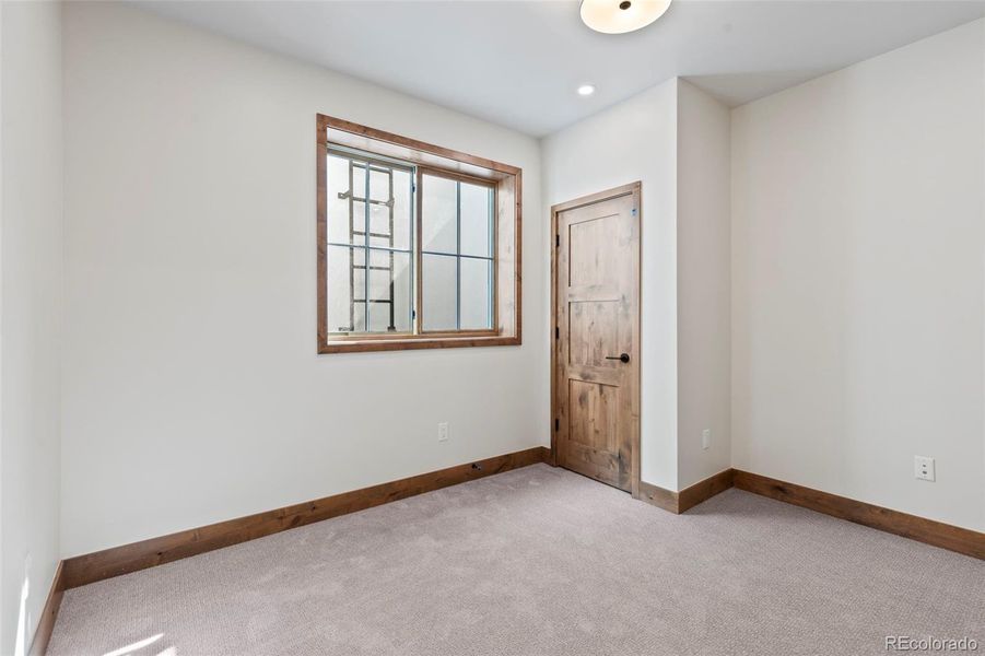 Spacious, unfurnished interior of a new home in , Breckenridge (Image 21). Spacious, unfurnished interior of a new home in , Breckenridge (Image 21).