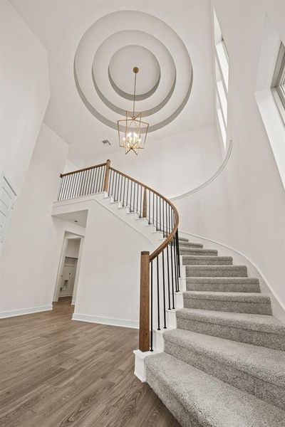 Representative image. Features, specifications, selections and colors may vary. Representative image. Features, specifications, selections and colors may vary.