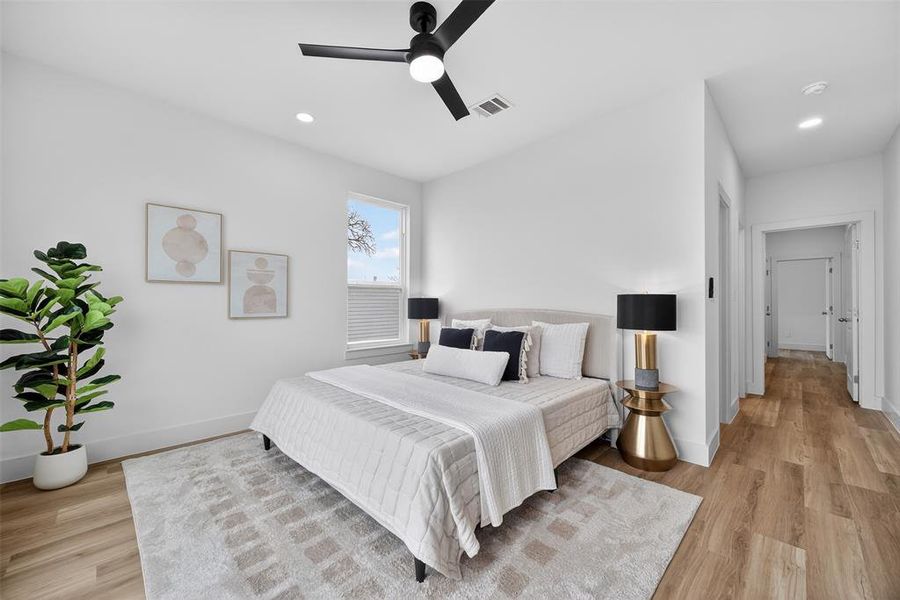 Furnished interior view inside a new home in , Dallas (Image 7).