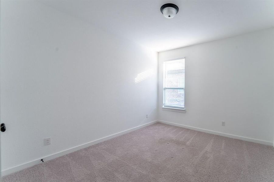 Spacious, unfurnished interior of a new home in Prairie Ridge at Goodland, Midlothian (Image 19).