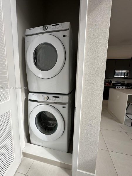 Close-up of interior finishes inside a home in , Kissimmee (Image 13).