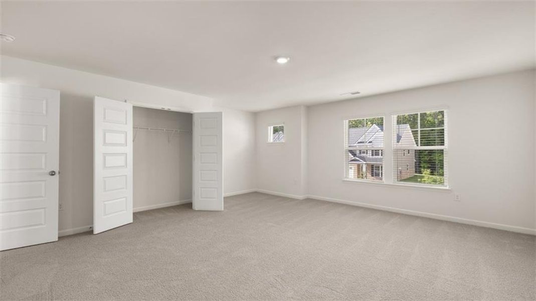 Spacious, unfurnished interior of a new home in The Gates at Pates Creek, Hampton (Image 38).