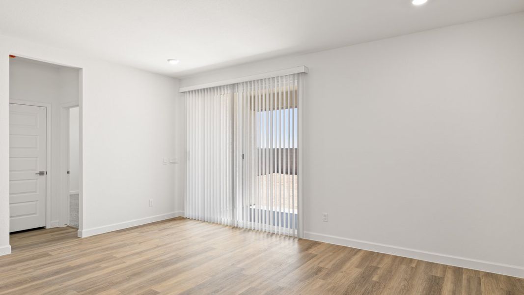 Spacious, unfurnished interior of a new home in Zanjero Pass, Waddell (Image 18). Spacious, unfurnished interior of a new home in Zanjero Pass, Waddell (Image 18).