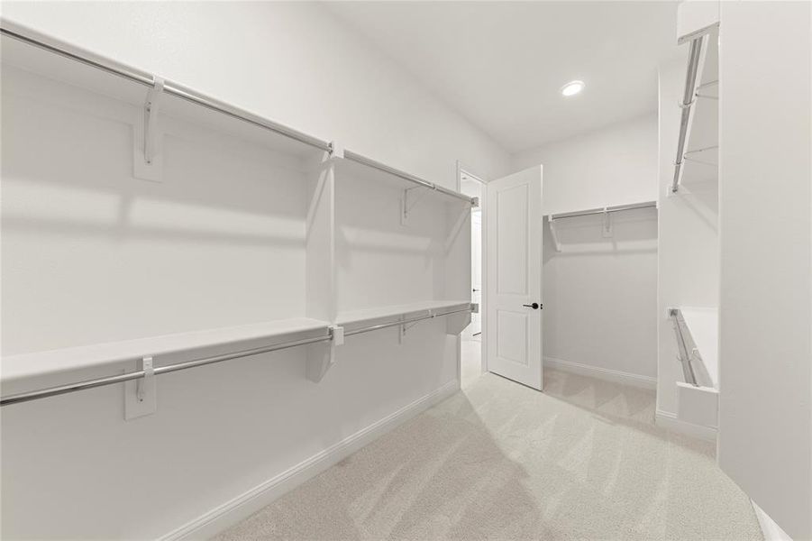 Image 34 of a home in .