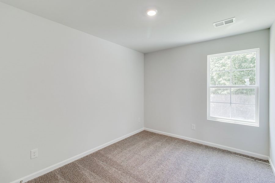 Spacious, unfurnished interior of a new home in Haynes Park, Columbia (Image 23).