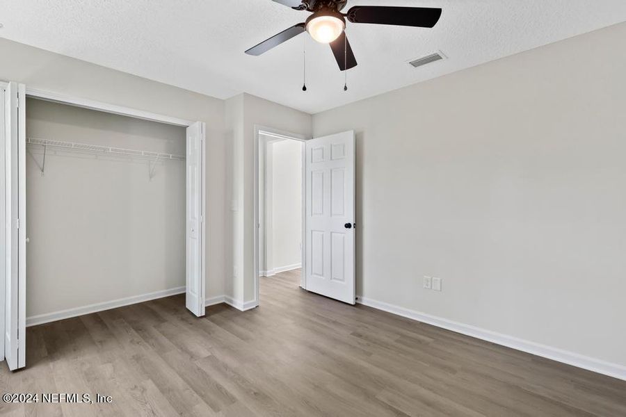 Spacious, unfurnished interior of a new home in , Jacksonville (Image 35).