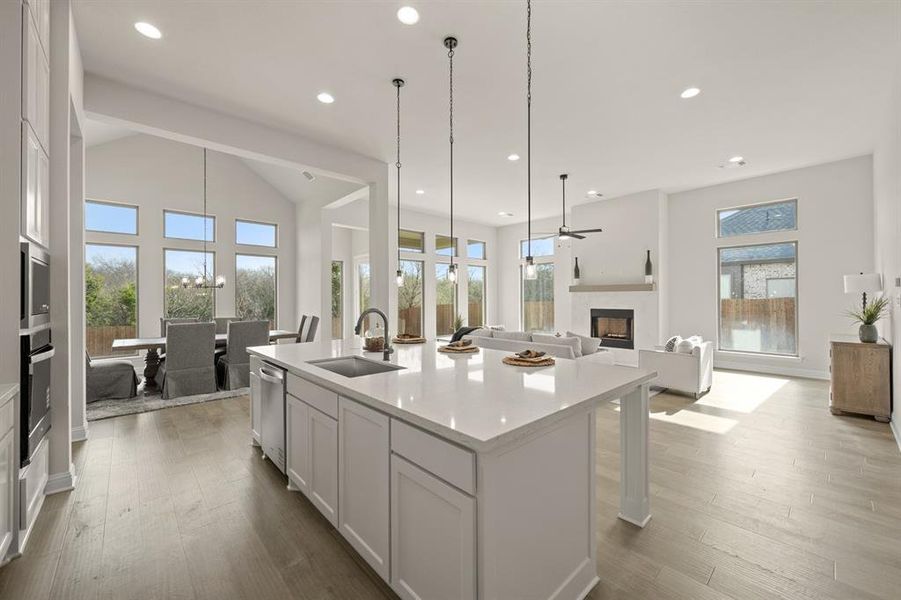 4818 Nomad- Kitchen-5