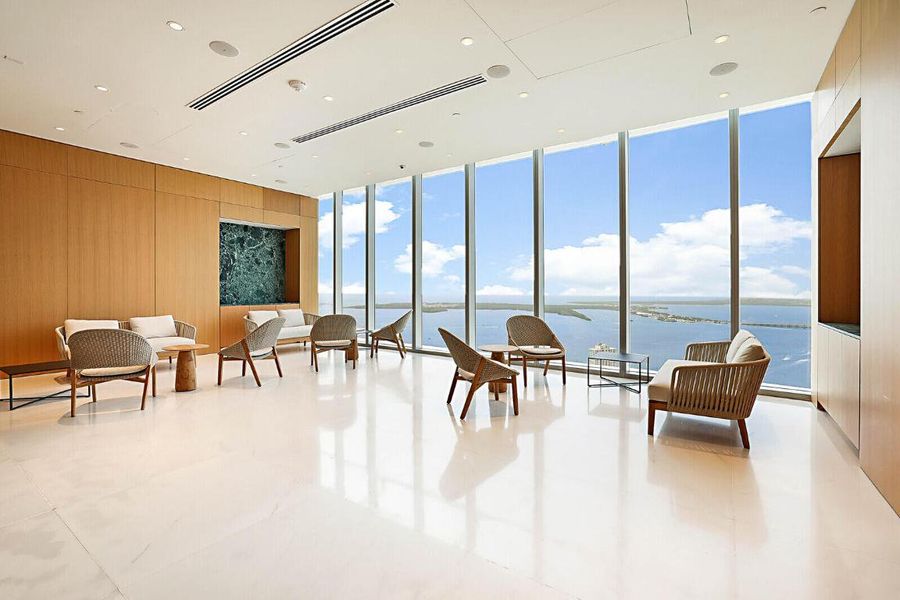 40_300_Biscayne_Way40_mls