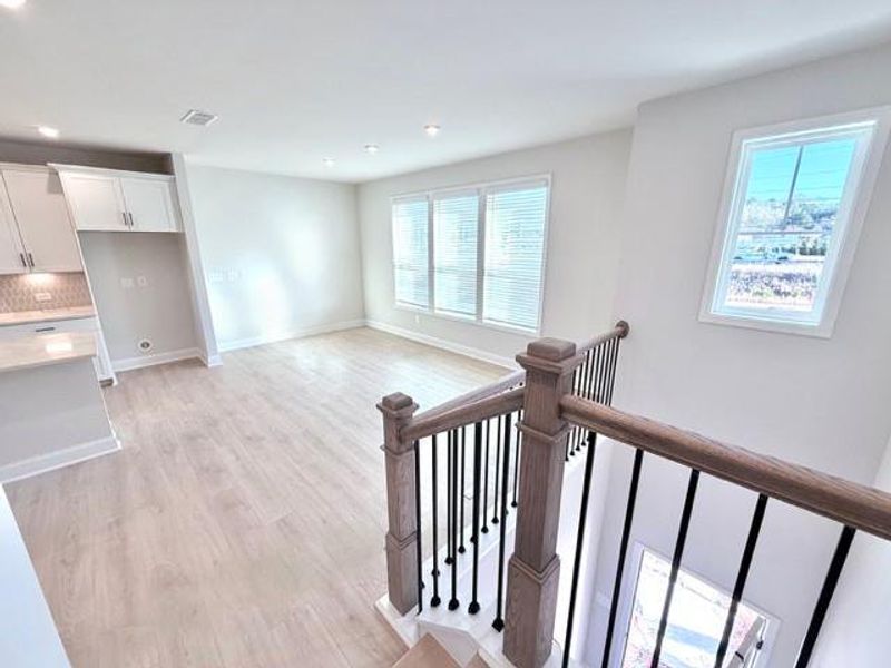 Spacious, unfurnished interior of a new home in Towne Village at Suwanee Dam, Sugar Hill (Image 30).