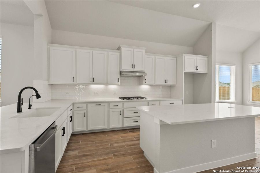 Furnished interior view inside a new home in Meyer Ranch, New Braunfels (Image 6). Furnished interior view inside a new home in Meyer Ranch, New Braunfels (Image 6).