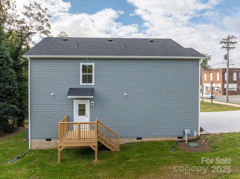 Exterior details and patio area of a home in , Hickory (Image 4).