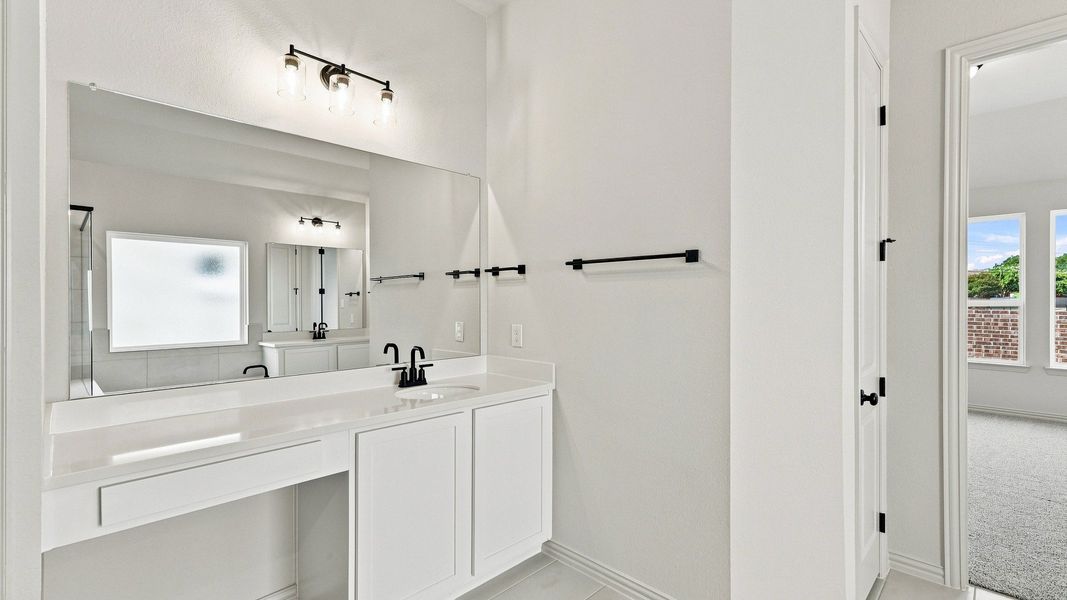 Furnished interior view inside a new home in Taylor Estates, Corinth (Image 40).