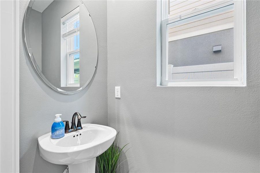 Image 44 of a home in .