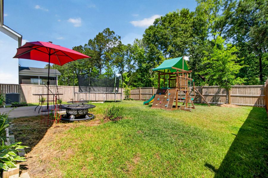 Exterior details and patio area of a home in Limehouse Village: Arbor Series, Summerville (Image 25). Exterior details and patio area of a home in Limehouse Village: Arbor Series, Summerville (Image 25).