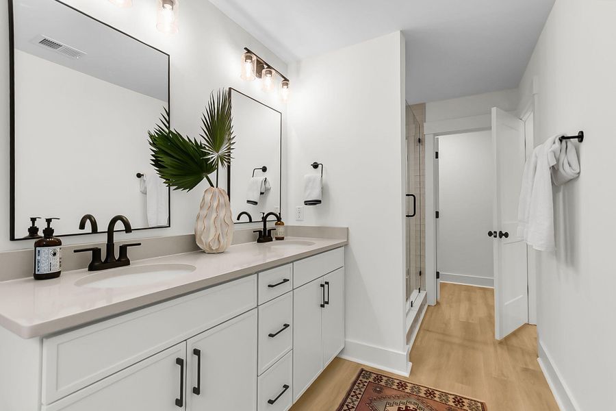 Furnished interior view inside a new home in , Charleston (Image 30).