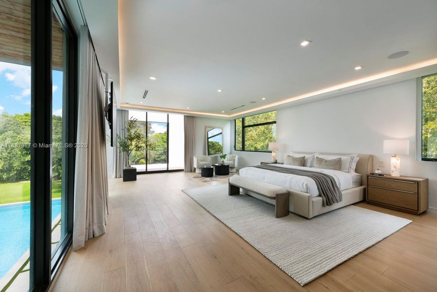 Furnished interior view inside a new home in , Pinecrest (Image 5).