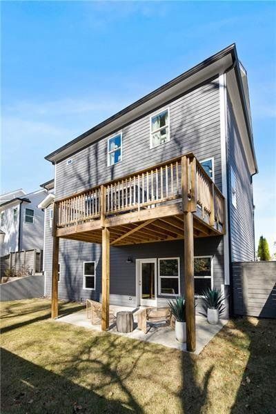 Exterior details and patio area of a home in Harmony, Auburn (Image 21).